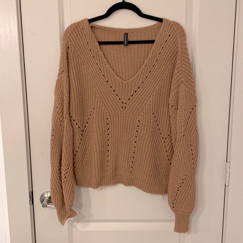Womens brown sweater.
